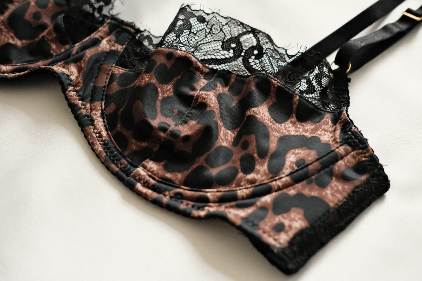 The Vida Leopard Printed Set